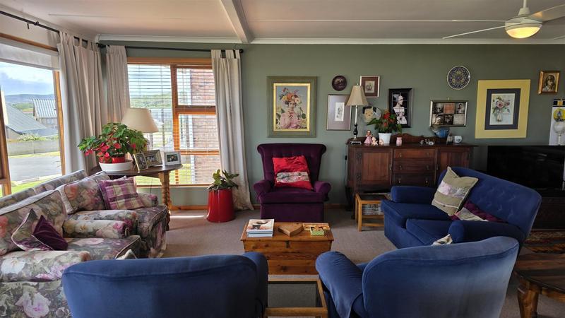 4 Bedroom Property for Sale in Klein Brak Western Cape